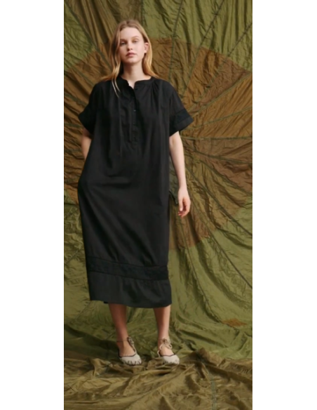 Robe Clara Black Hod-Paris